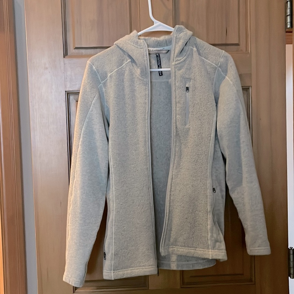 KUHL zip up sweater jacket. Like New